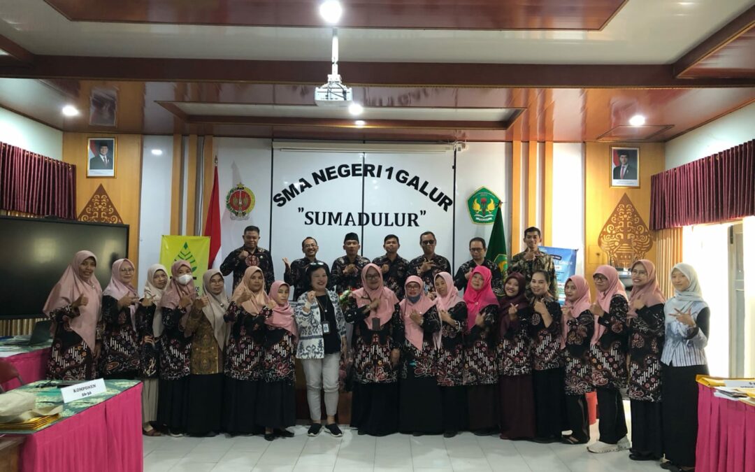 MONITORING DAN EVALUASI KEPEMIMPINAN KEPALA SEKOLAH